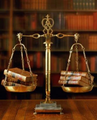 стоимость услуг юриста ,цена уголовного адвоката