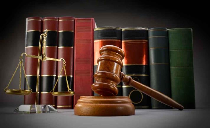 стоимость услуг юриста ,цена уголовного адвоката